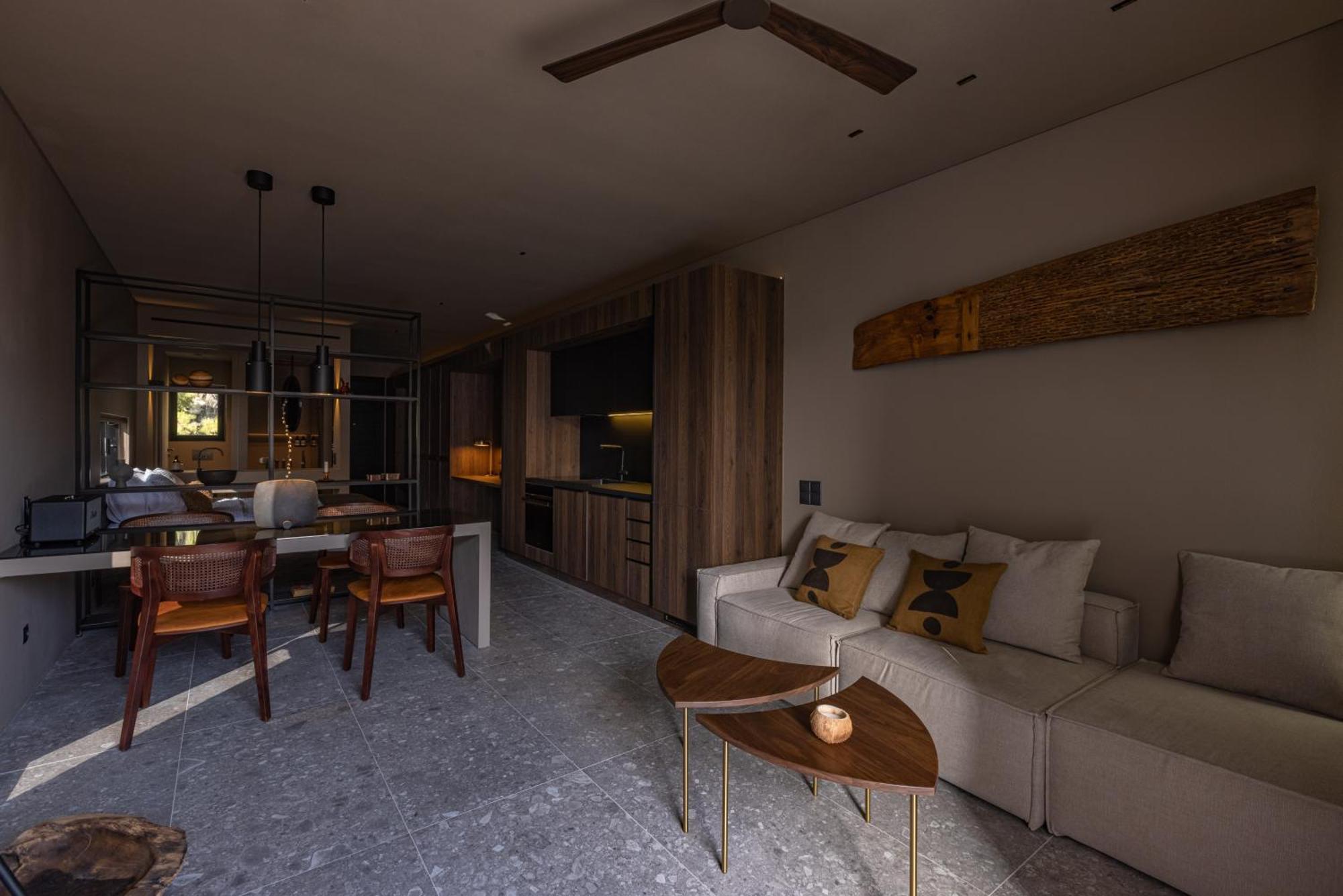 Vouliagmeni Apartments 18 Атина Екстериор снимка